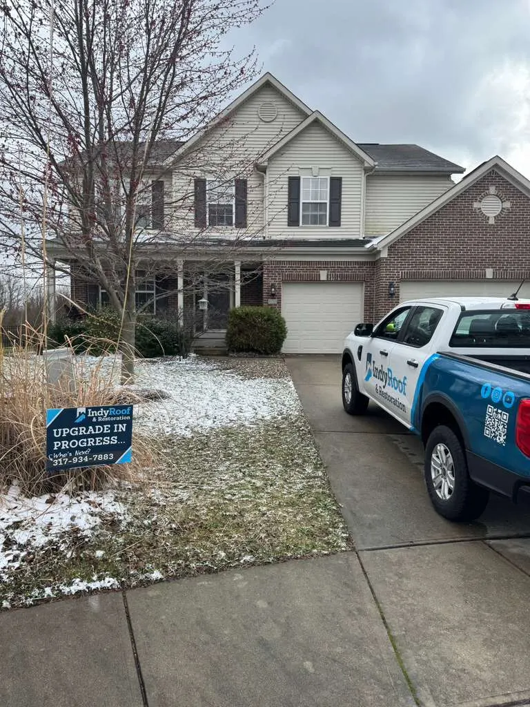Roofing by Lawrence Roofing near Crows Nest, IN